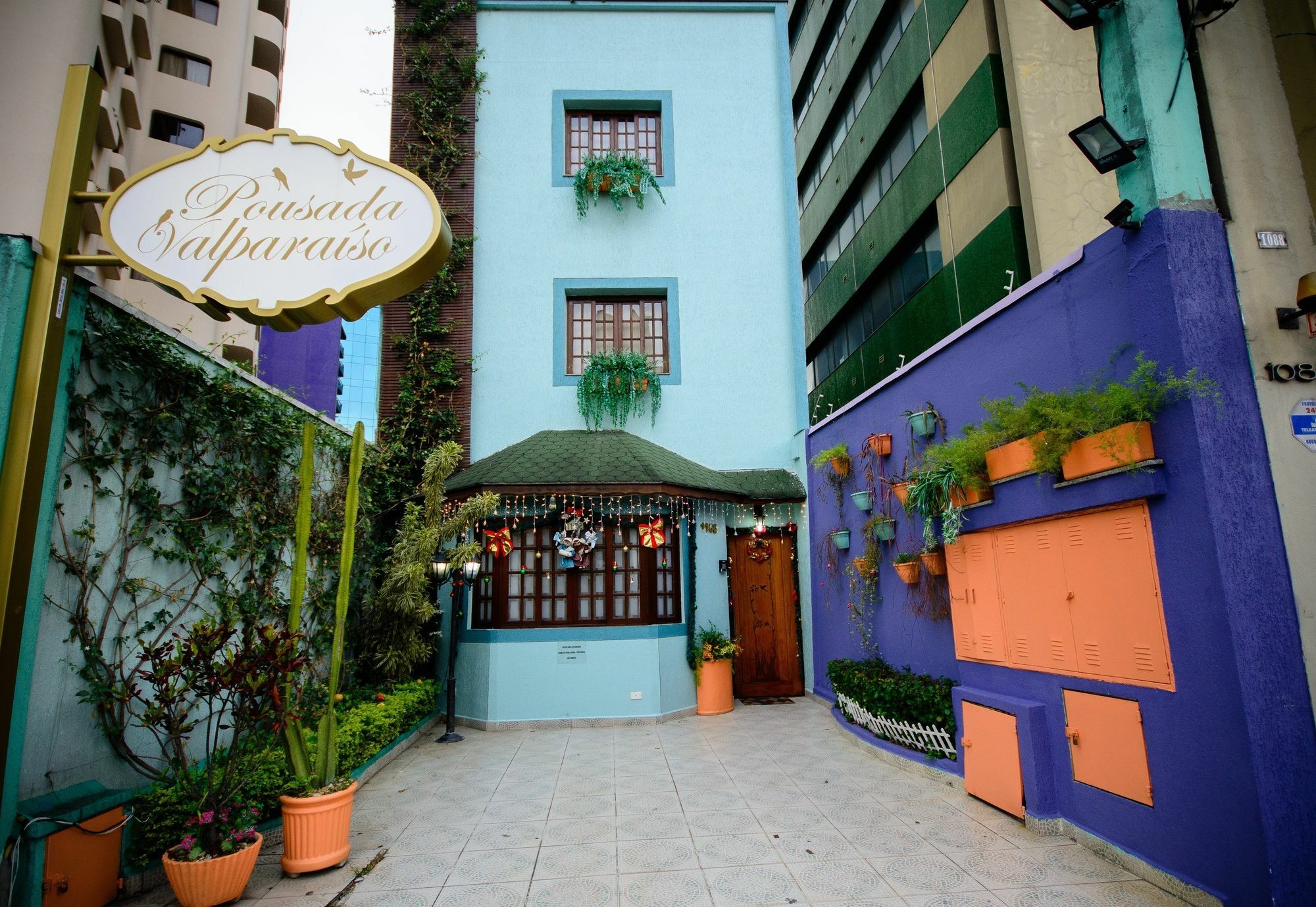 Hotel Valparaiso - Metro Paraiso E 800M Da Av Paulista Сан-Пауло Экстерьер фото